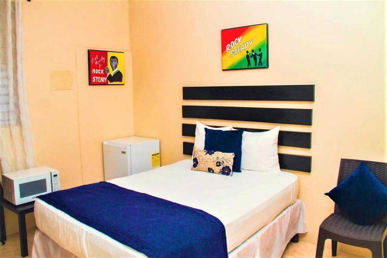 Eventuality B&B New Kingston Bed & Breakfast